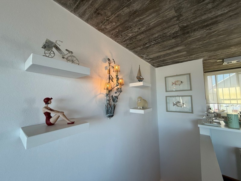 Departamento en alquiler y venta en La Barra de la ruta al mar.